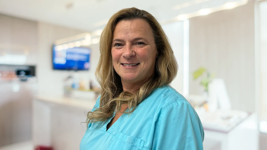 angelika zahnarzt buttenwiesen